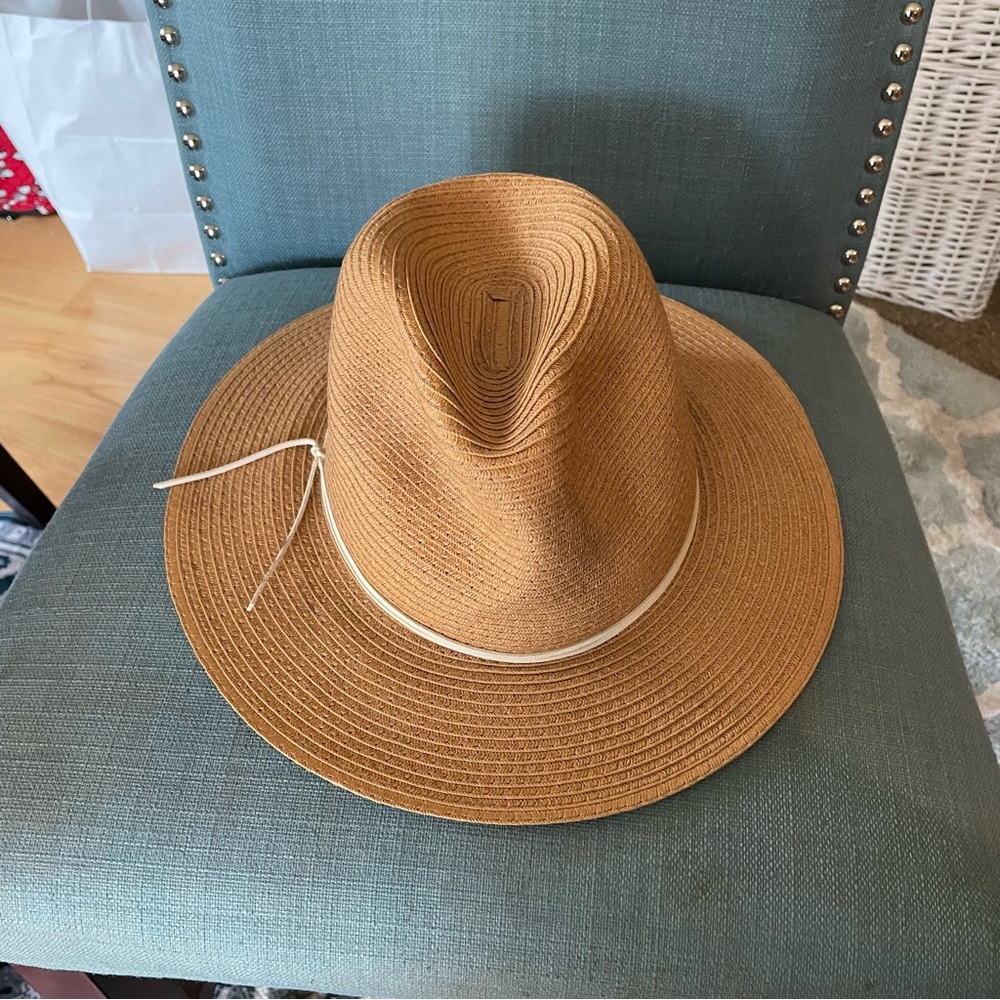 Gigi Pip Straw Wide Brim Fedora Hat - Picture 1 of 5